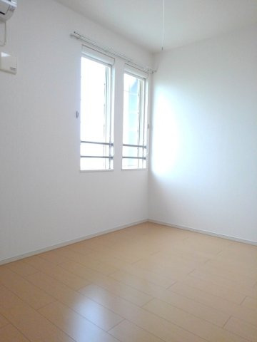 エレガンシアの内装