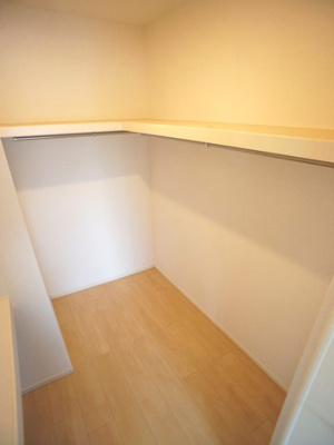 【収納】 | スカイノート・ウエスト | ウォークインクロゼット付きでお部屋はスッキリ♪