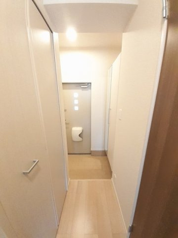 シャルマンビップⅡの玄関