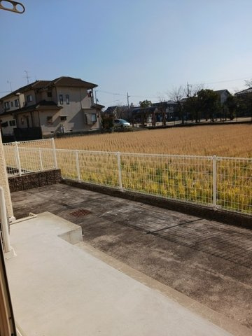 ブルージュ　Ｂの庭