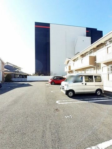 カルム　サンリットＡ　Ⅱの駐車場