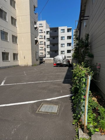 【駐車場】の画像
