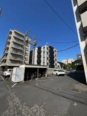 【駐車場】の画像