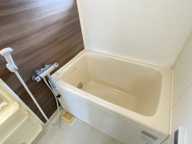 セジュールKATAHAC棟の浴室