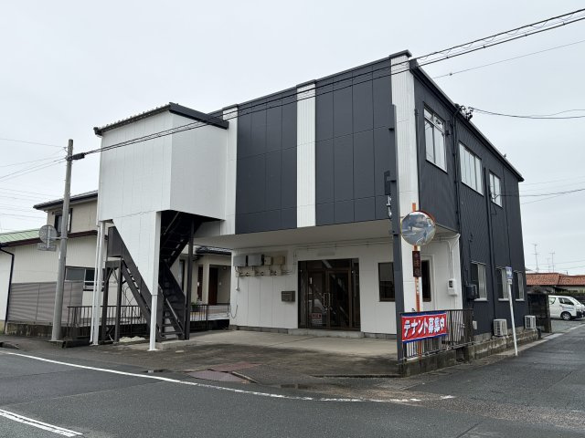 大蒲町86-24（1階）貸スペースの外観