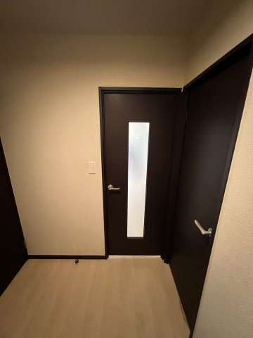 【玄関】
