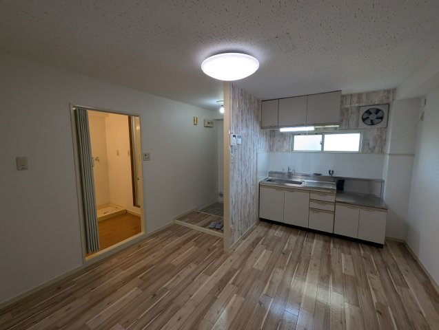 リブランス河村マンションの居間・リビング