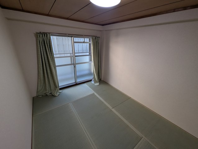 リブランス河村マンションの和室