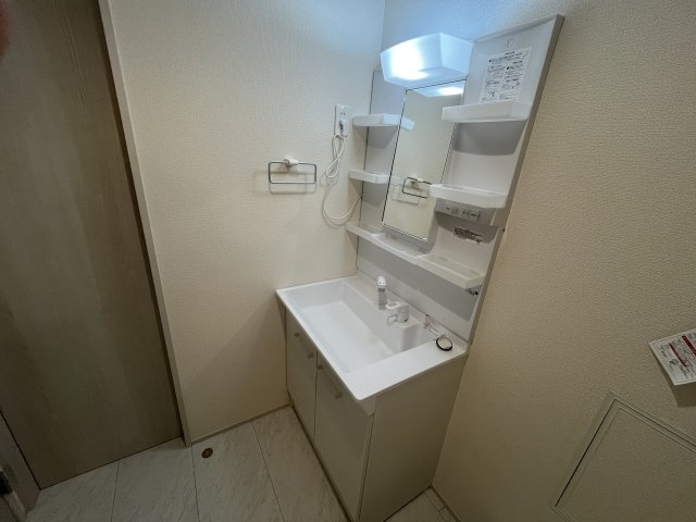 リーブルファイン春日部樋堀の独立洗面台|朝の身支度には欠かせない独立洗面化粧台