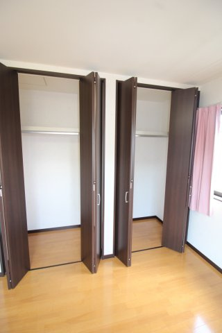高崎市上中居町戸建賃貸住宅の収納