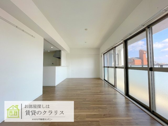 クリスタ京都の居間・リビング