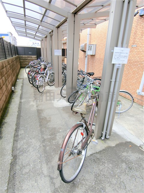 ライオンズマンション仲六郷のその他共用部分|駐輪場