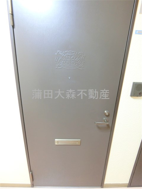ライオンズマンション仲六郷の玄関