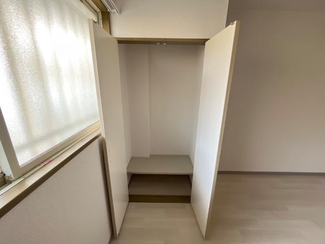 エル・コーポ中山の収納|クローゼット