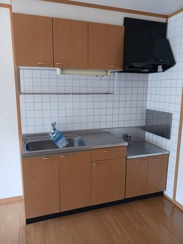 ダンデライオンＡのキッチン|コンパクトなキッチンで掃除もラクラク