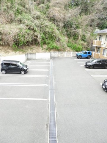 サンセール　Ａの駐車場|駐車場完備です