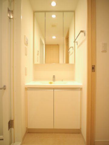 プライムアーバン用賀の独立洗面台|※参考写真