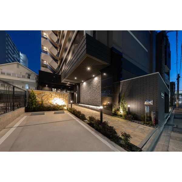 S-RESIDENCE高岳bresa(ブレサ)の駐車場|シリーズ物件の参考写真になります