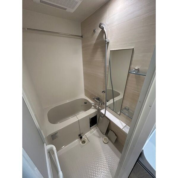 LiveFlat千種WESTの浴室