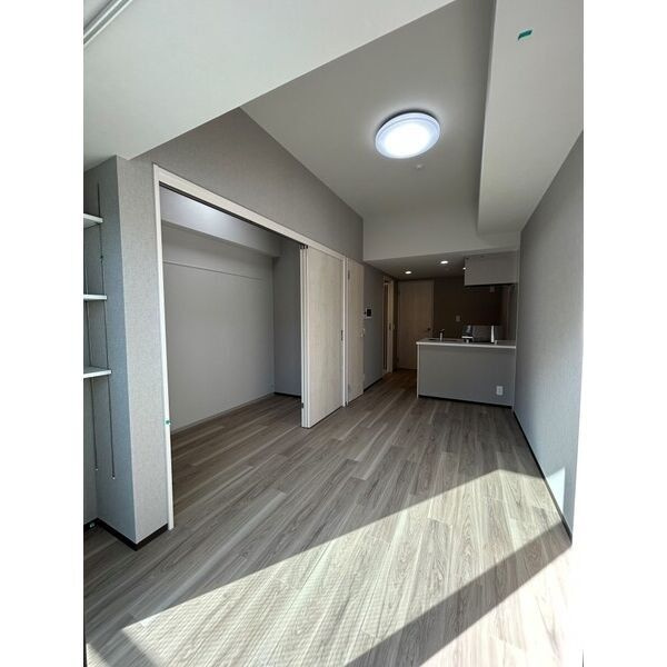 LiveFlat千種WESTの居間・リビング