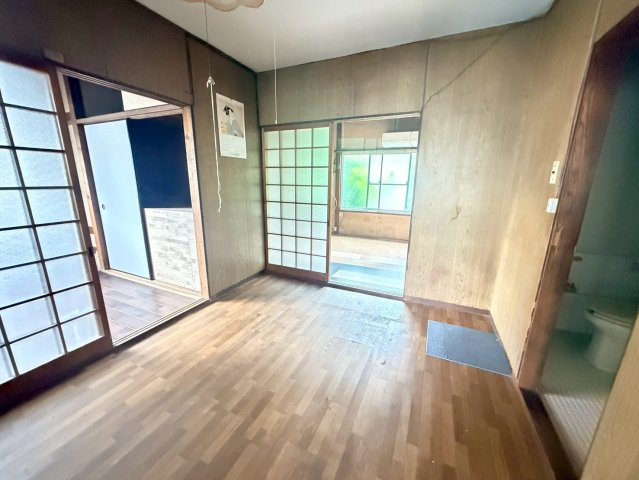 神戸市垂水区下畑町のアパートの居間・リビング
