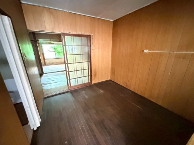 神戸市垂水区下畑町のアパートの居間・リビング