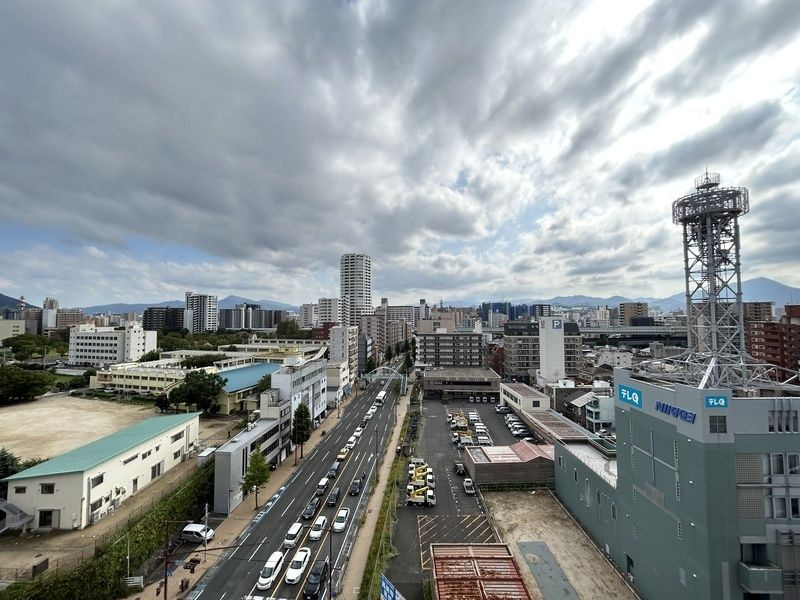 ロイヤルセンターBLD.の展望