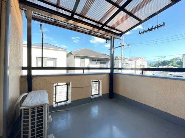 汐の宮町戸建のバルコニー