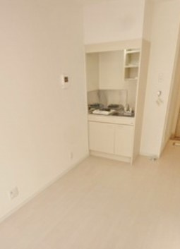横浜市鶴見区上の宮２丁目のアパートの内装