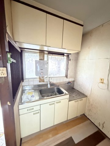 神戸市垂水区下畑町のアパートのキッチン
