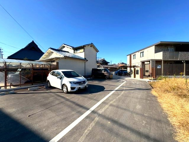 Grand Nord Ⅰの駐車場