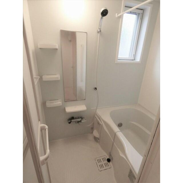 調布市入間町３丁目のアパートの浴室|※他部屋参考写真