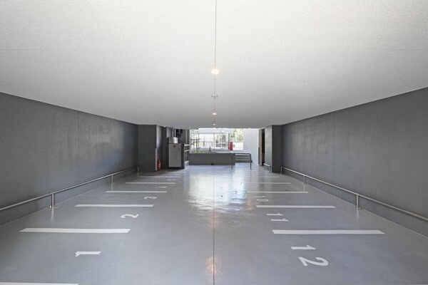 S-RESIDENCE高岳bresa(ブレサ)の駐車場