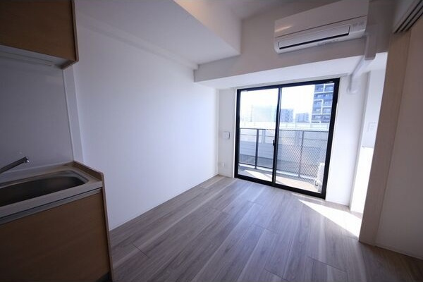 ストーリア名古屋城西のバルコニー