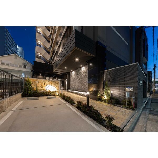S-RESIDENCE高岳bresa(ブレサ)の駐車場