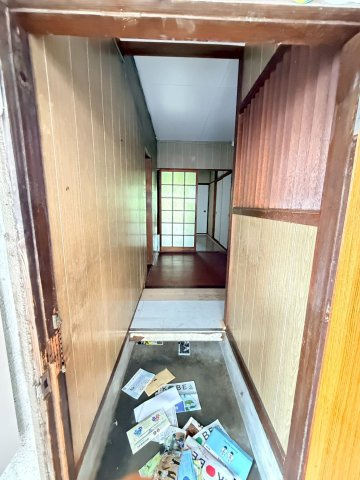 神戸市垂水区下畑町のアパートの玄関