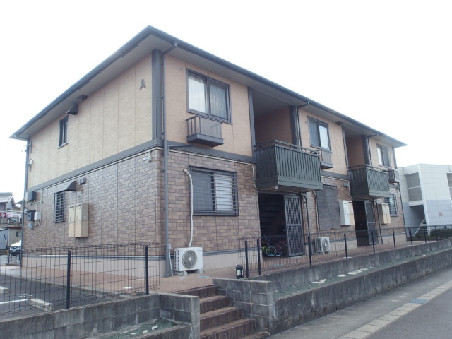 ベルドミール岡の外観