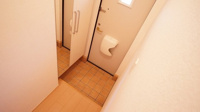 ゆったりとした玄関です