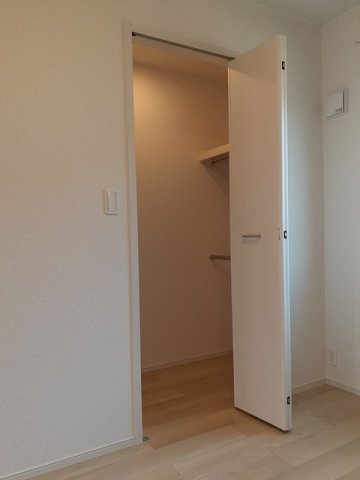 たっぷりとした収納スペースです