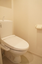 シンプルで使いやすいトイレです