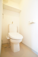 シンプルで使いやすいトイレです