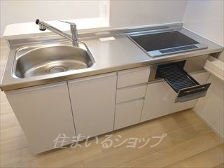 コルーハウス　Ⅰのキッチン|人気の対面システムキッチン（ＩＨコンロ）
