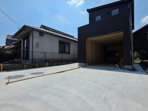 (仮称)Garagehouse3の玄関