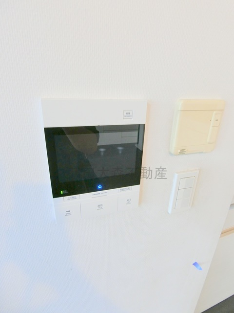 クレッセント萩中の設備|TVモニター付オートロック