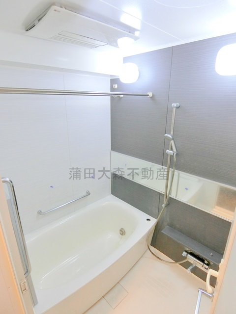 クレッセント萩中の浴室|浴室乾燥機能と追焚付きのお風呂