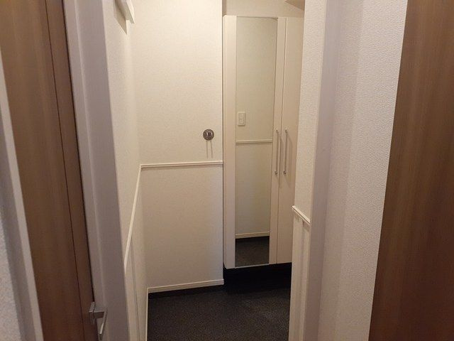 グランデールの玄関
