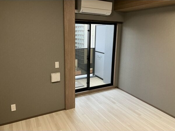 エステムコート名古屋新栄Ⅵ アートテラスのバルコニー