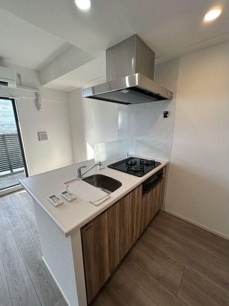 S-RESIDENCE桜本町awesomeのキッチン