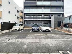 S-RESIDENCE浄心Ⅱ　★内見できます!の駐車場