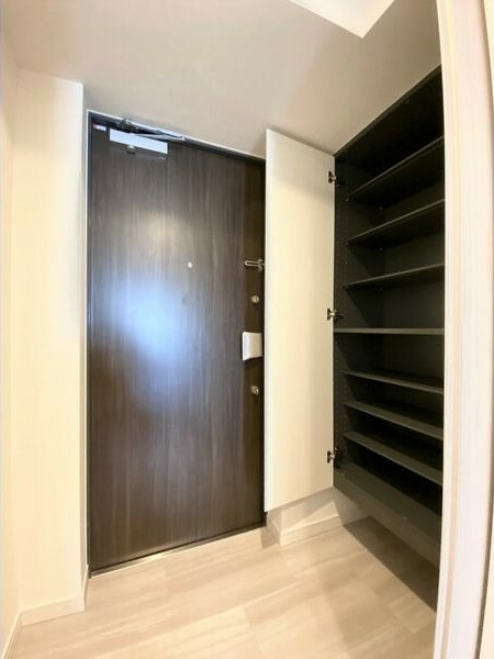 S-RESIDENCE浄心Ⅱ　★内見できます!の玄関